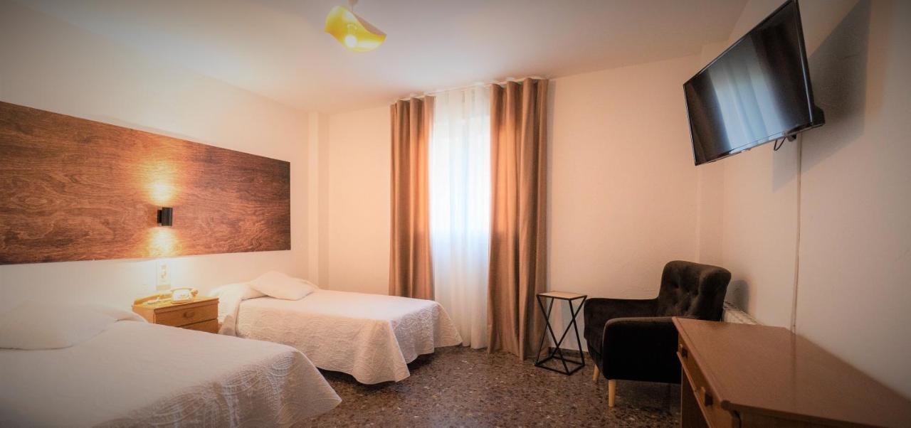 Hotel Roig Benassal Exterior photo